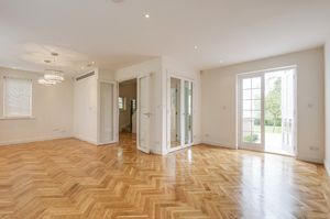 Photo2- click for photo gallery